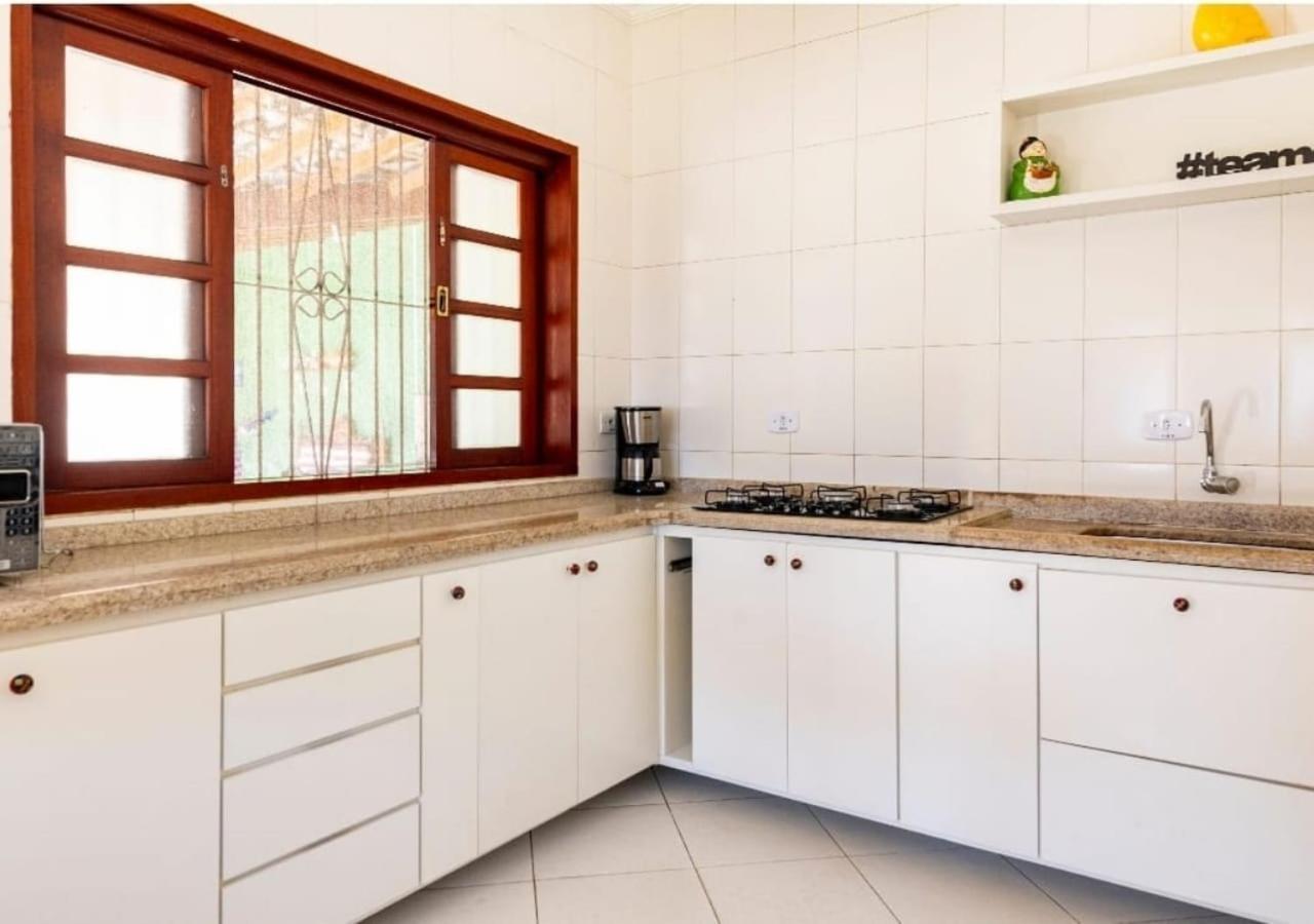 Recanto Mona Paraiso No Centro Da Cidade. Holiday home Pindamonhangaba